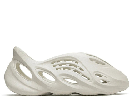 Yeezy Foam Runner "Sand"