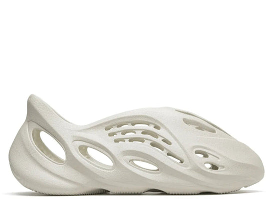 Yeezy Foam Runner "Sand"