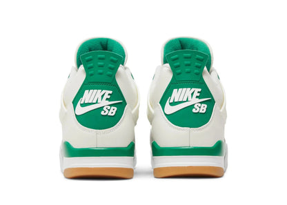 Air Jordan 4 Retro SB "Pine Green"